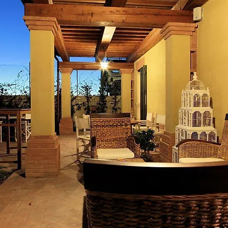 Il Casale Dell'arte - Le Case Antiche 4*
