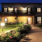 B&B Il Casale Dell'arte - Le Case Antiche 4*