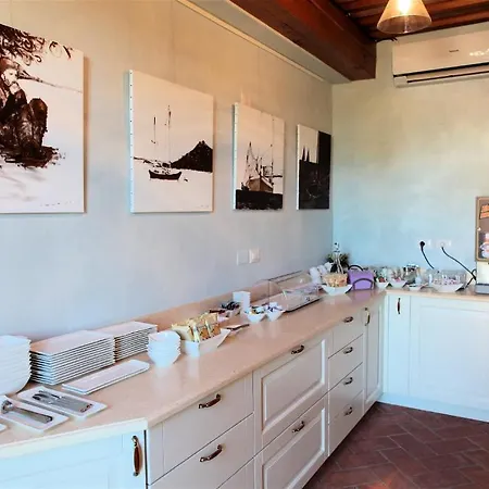 Il Casale Dell'arte - Le Case Antiche 4*