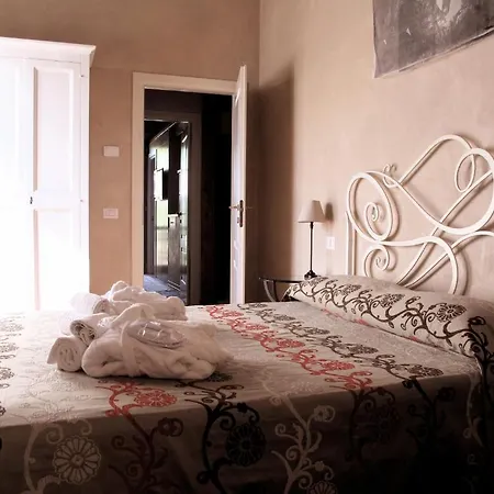 לינה וארוחת בוקר Il Casale Dell'arte - Le Case Antiche