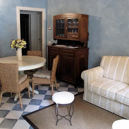 Bed & Breakfast Il Casale Dell'arte - Le Case Antiche 4*