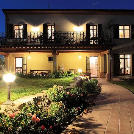 Bed & Breakfast Il Casale Dell'arte - Le Case Antiche 4*