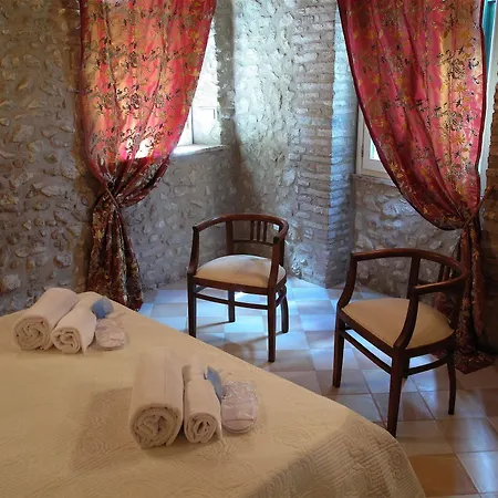 לינה וארוחת בוקר Il Casale Dell'arte - Le Case Antiche
