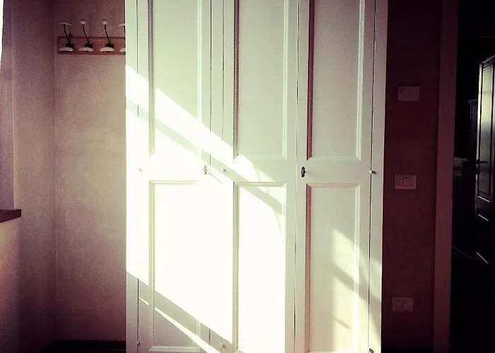 Il Casale Dell'arte - Le Case Antiche Bed & Breakfast 4*