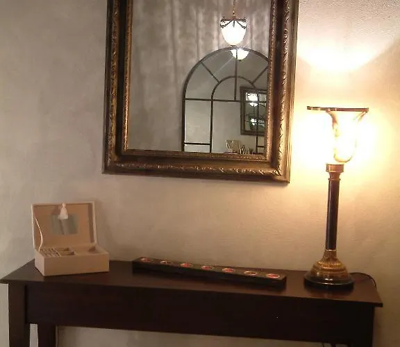 Il Casale Dell'arte - Le Case Antiche Panzió 4*