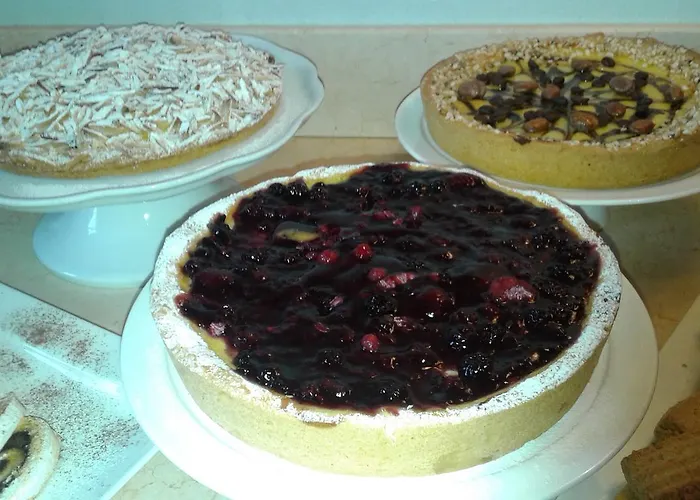 Il Casale Dell'arte - Le Case Antiche Bed & Breakfast 4*