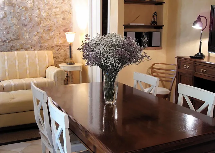 Il Casale Dell'arte - Le Case Antiche 4*