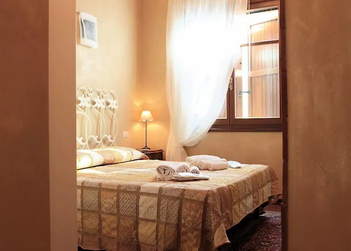 Il Casale Dell'arte - Le Case Antiche Bed & Breakfast Verucchio